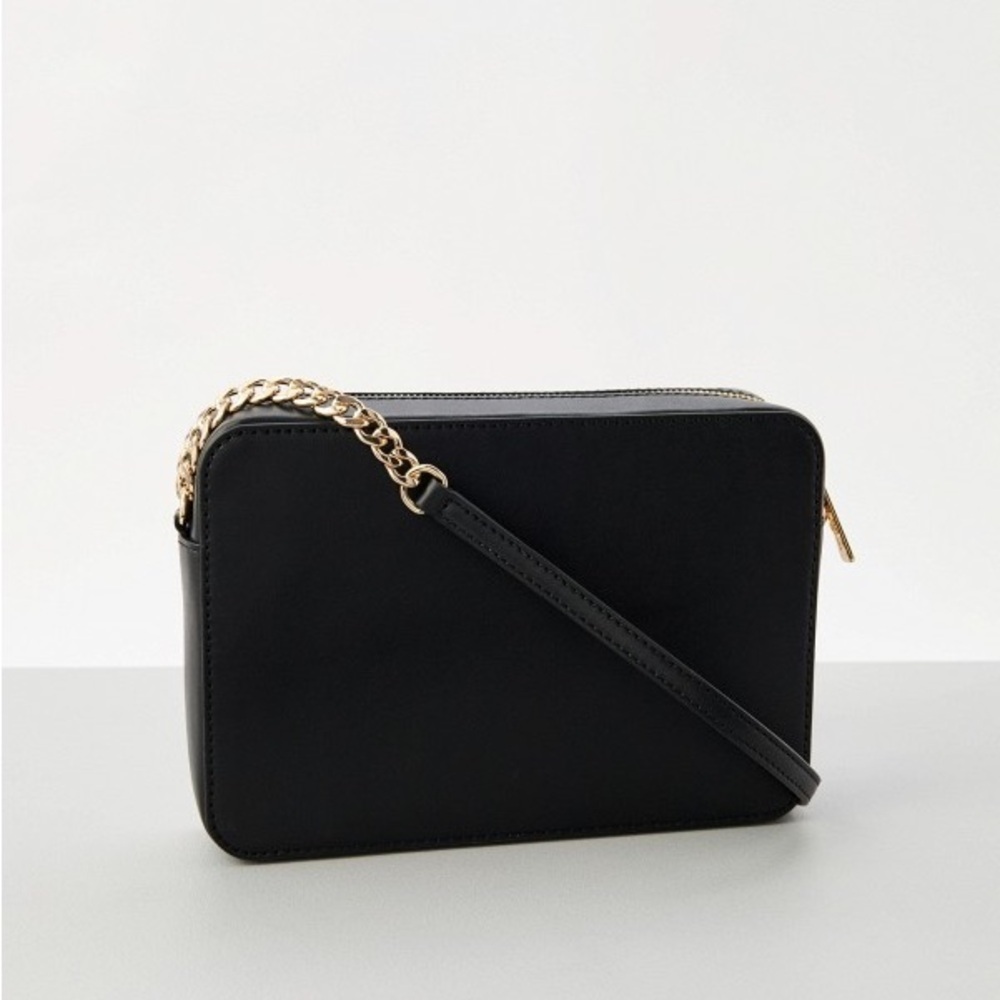 Michael Kors| Jet Set Large Saffiano Leather Crossbody Bag - Picture 2 of 9